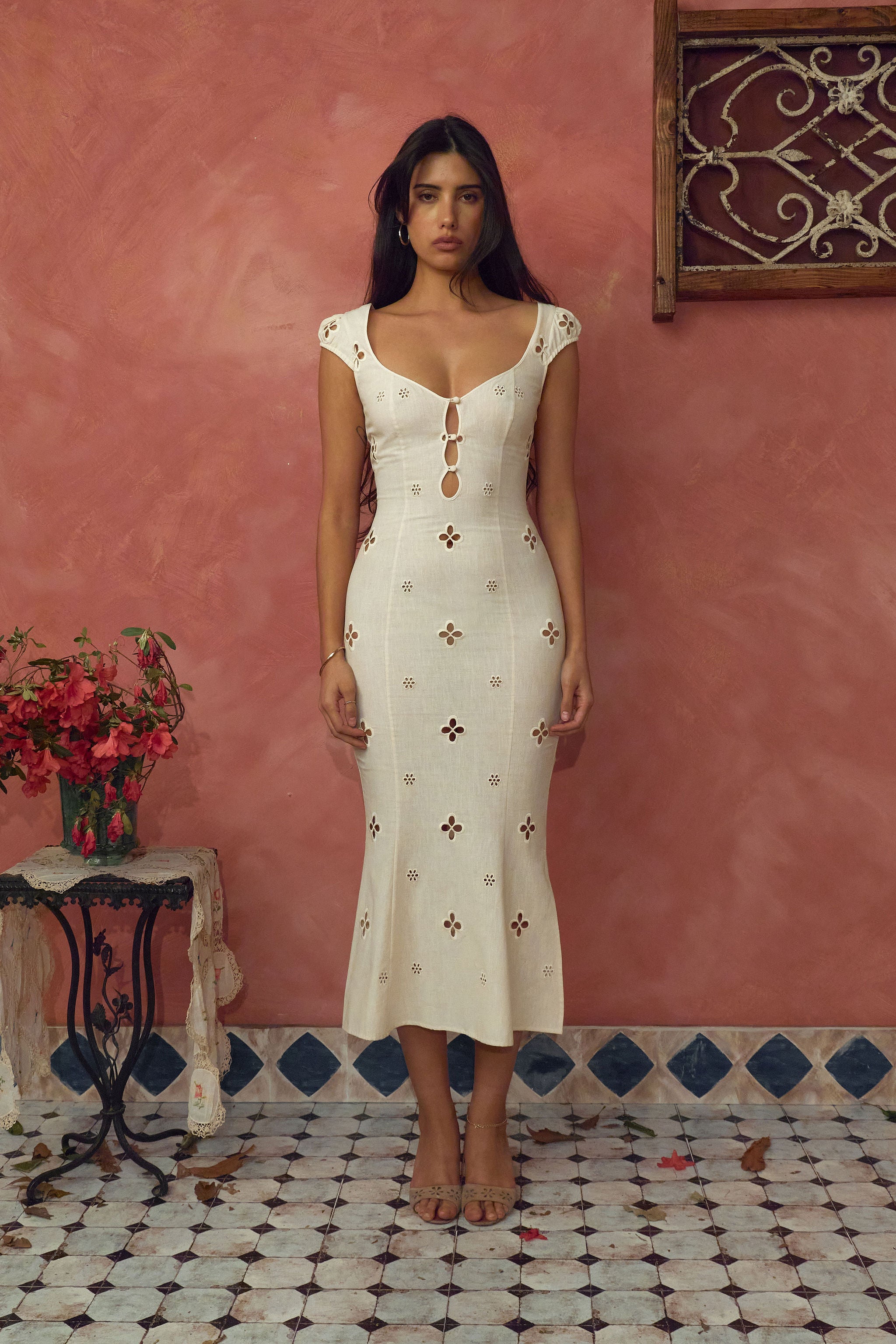 Maria Dress in Leite – Mirror Palais