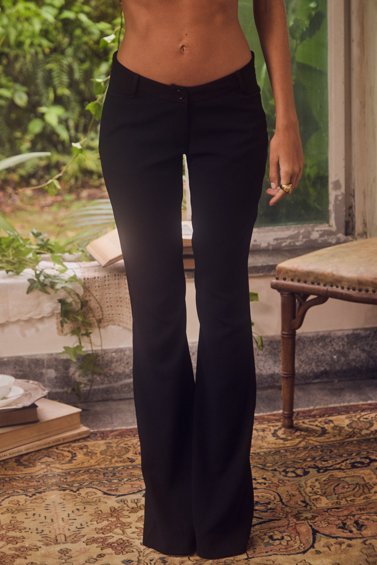 Mid Rise Cowboy Pant Black