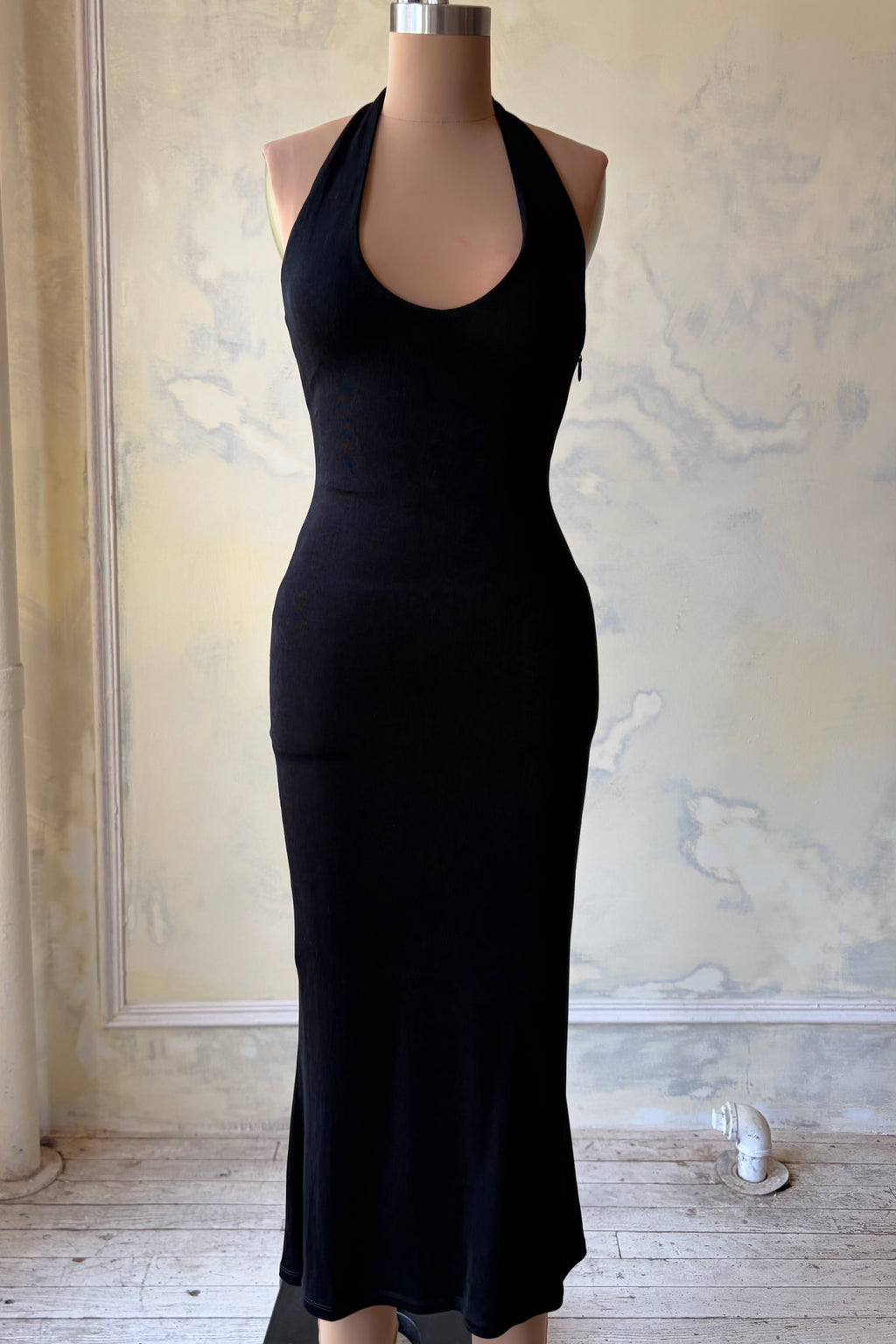 Halter Supermodel Dress in Noir Sample