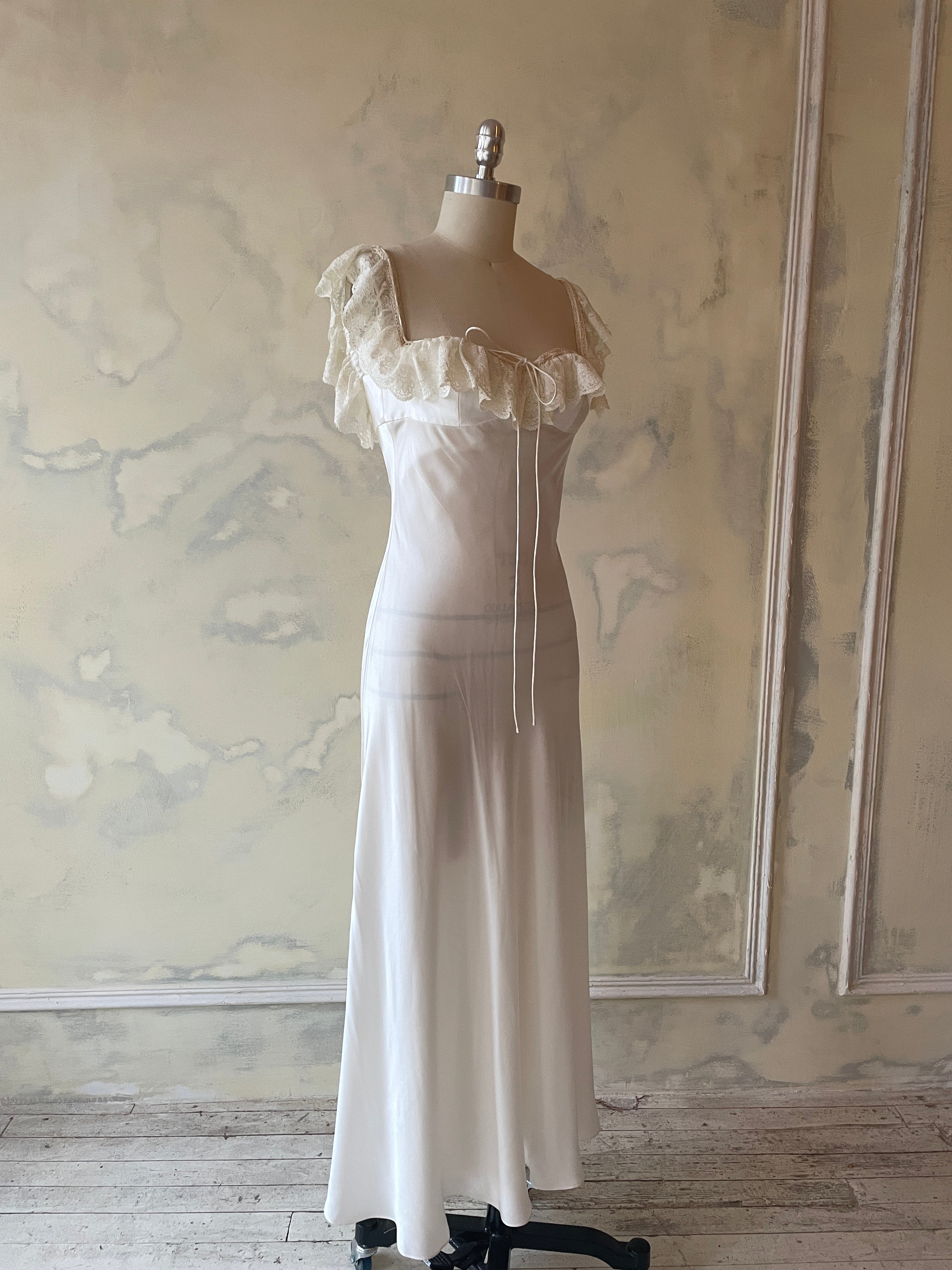 Sonata Lady Length Dress Sample