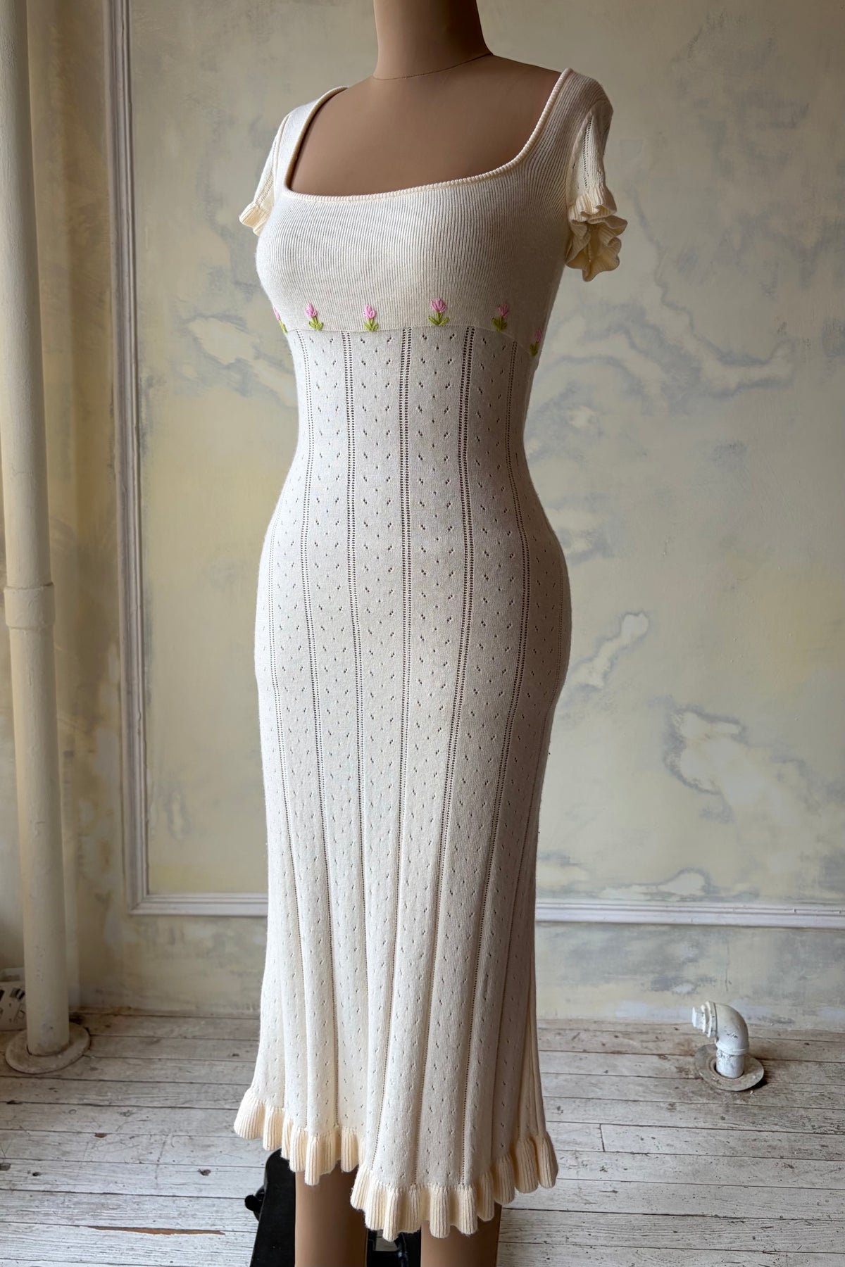 Tulip Knit Lady Dress in Butter with Lining? Sample