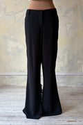 Mid Rise Cowboy Pant in Noir Sample