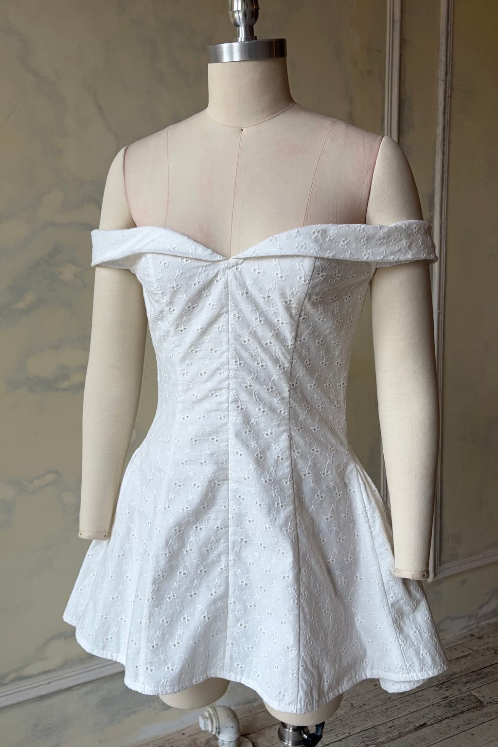 Lady in Eyelet Sample