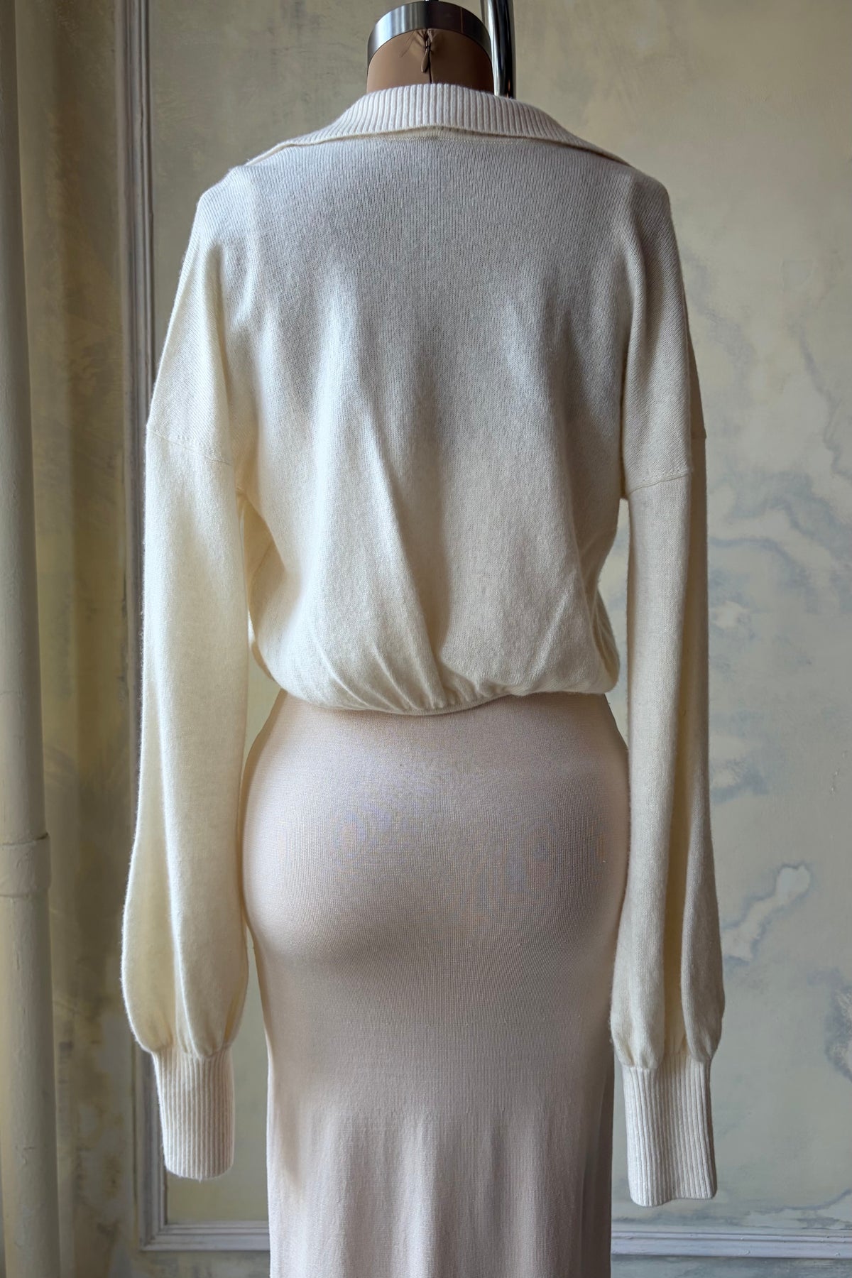 Cropped Cardigan in Ivory Sample