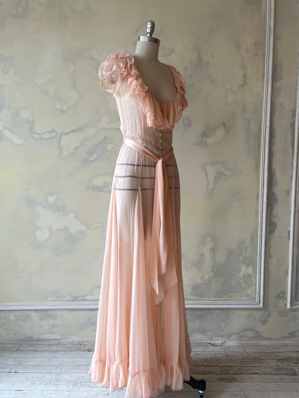 Oasis Gown in Silk Chiffon (Unlined) Sample