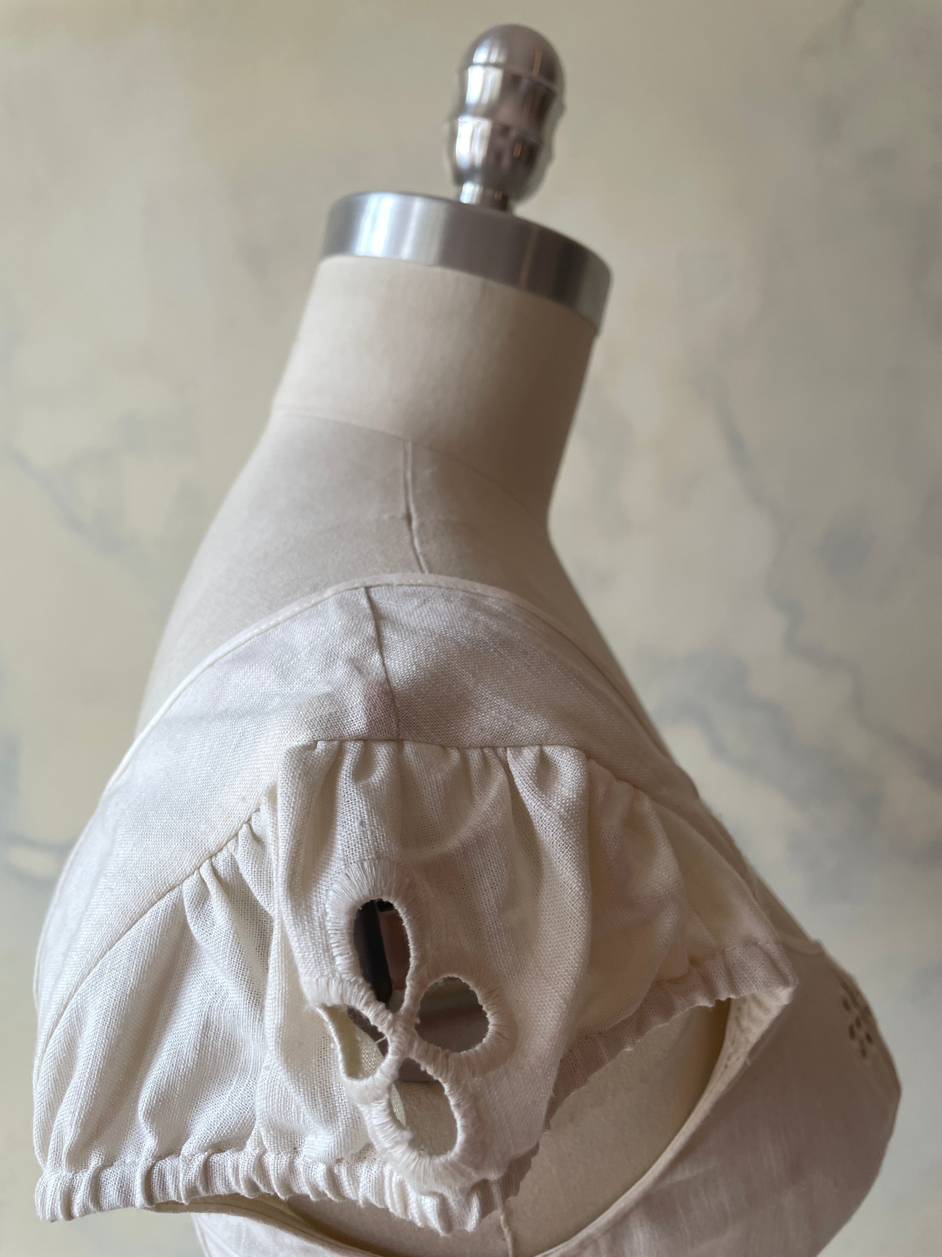 Maria Micro Dress in Leite Sample