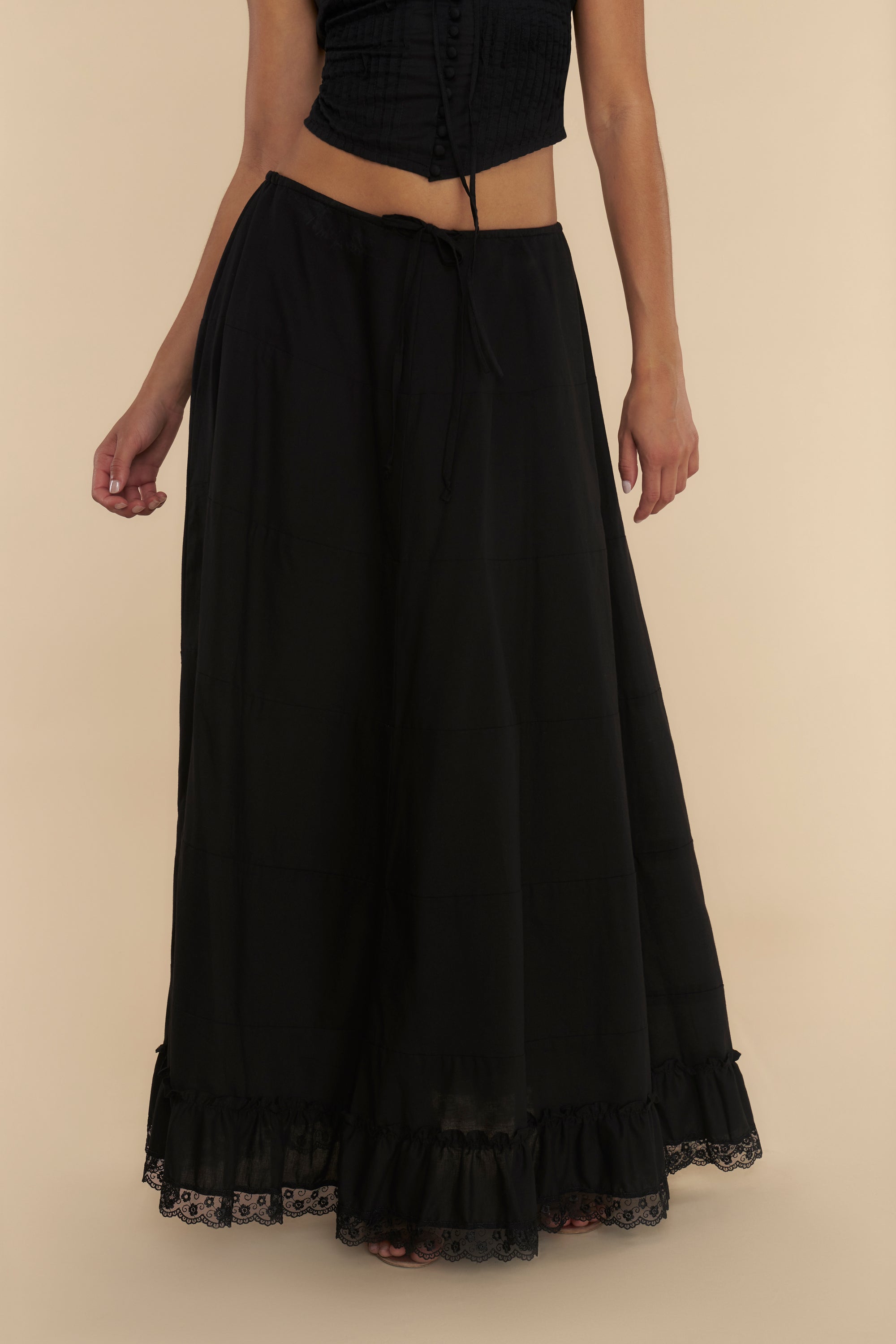 Petticoat in Noir