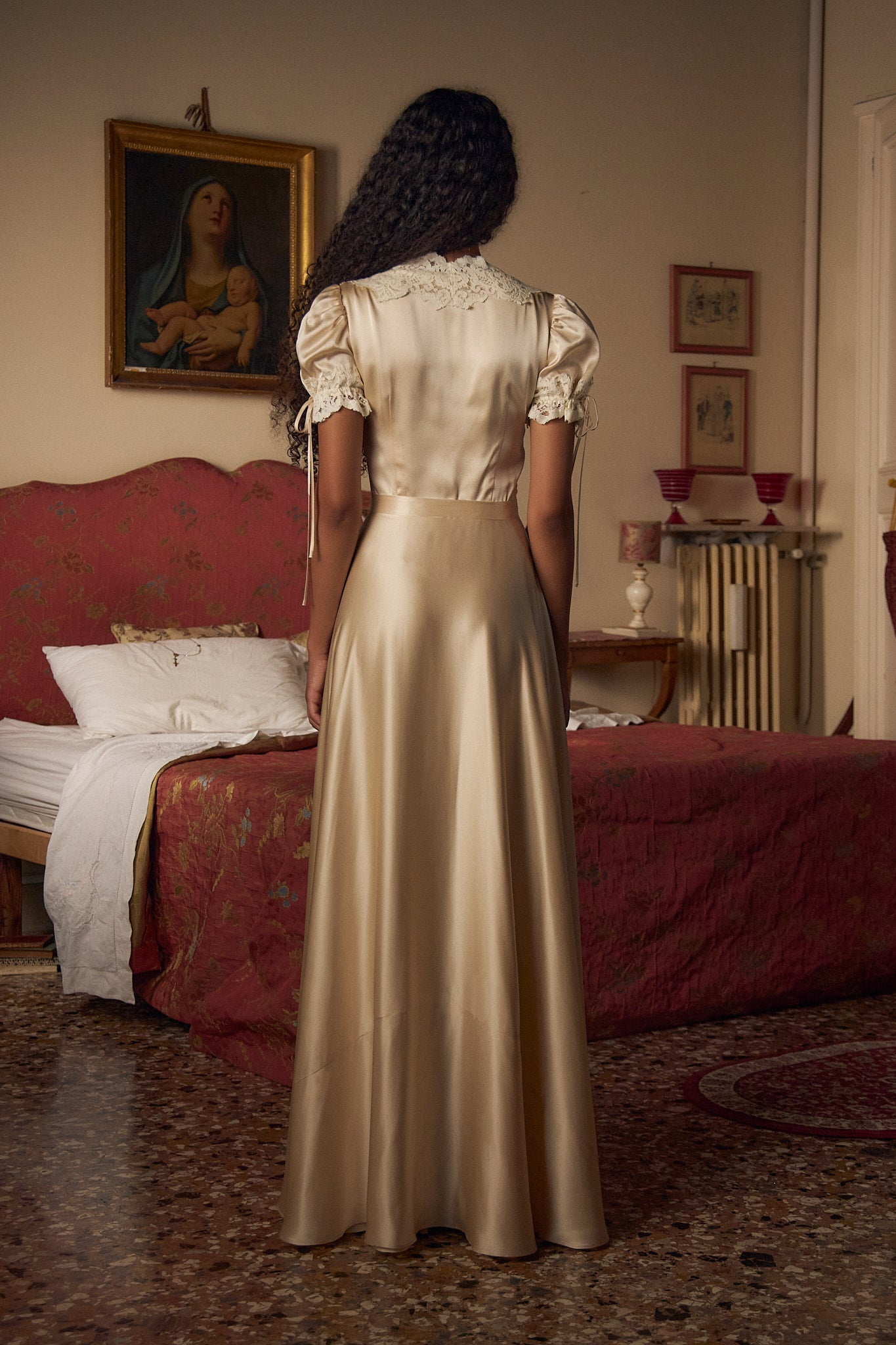 Unwrap Me Gown in Crème