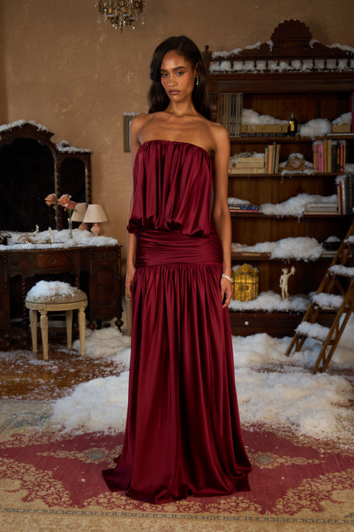 La Piscine Gown in Sangre L