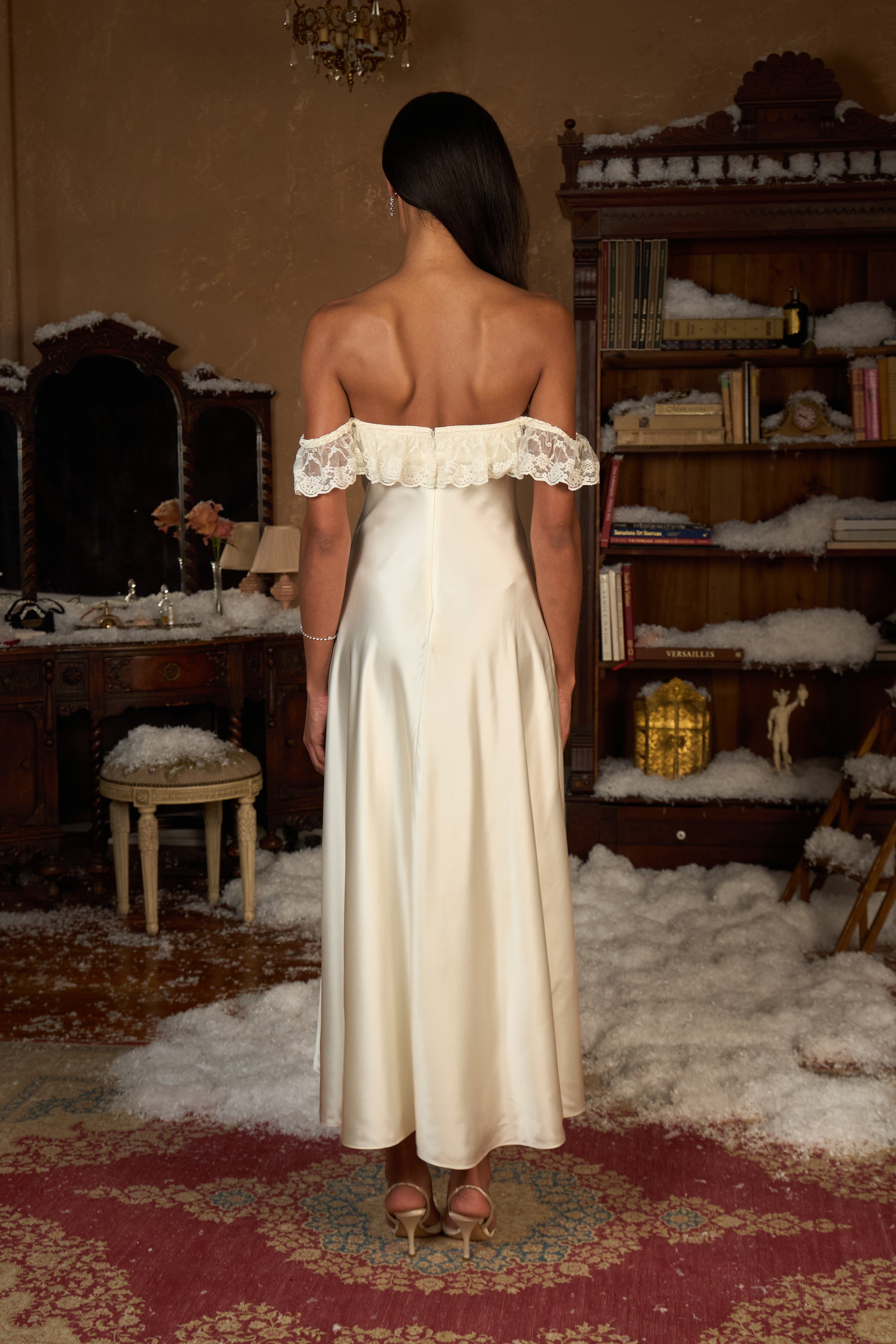 Sonata Lady Length Dress in Crème