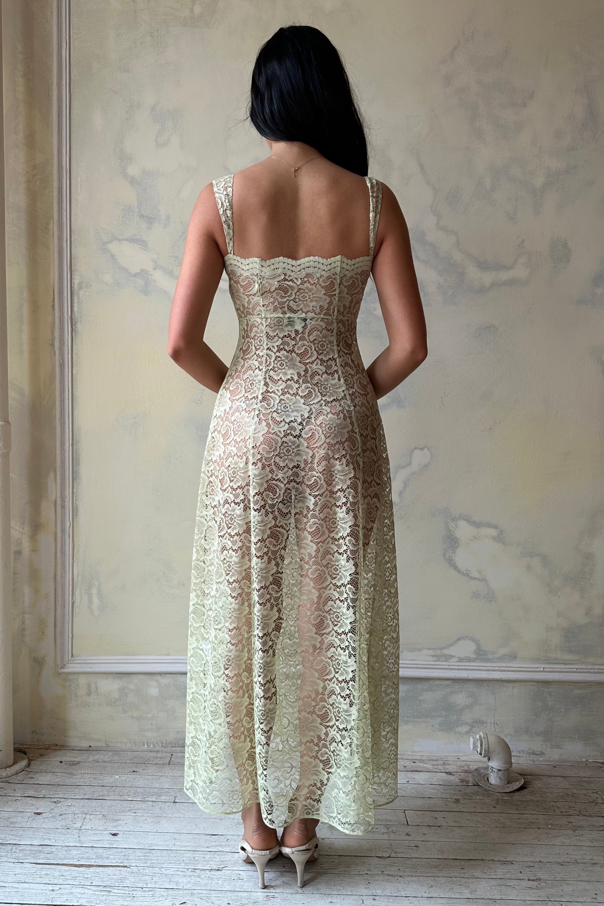 Sample Macaron Dress in Pistachio