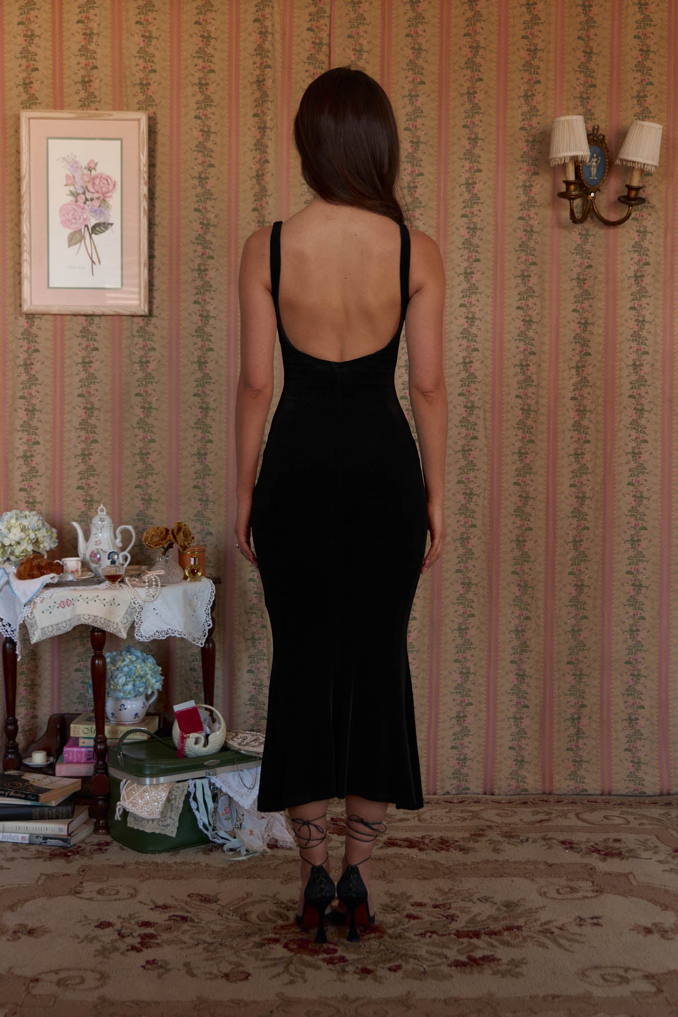 Mirror Palais Iman Supermodel Lady Length Black Dress Back