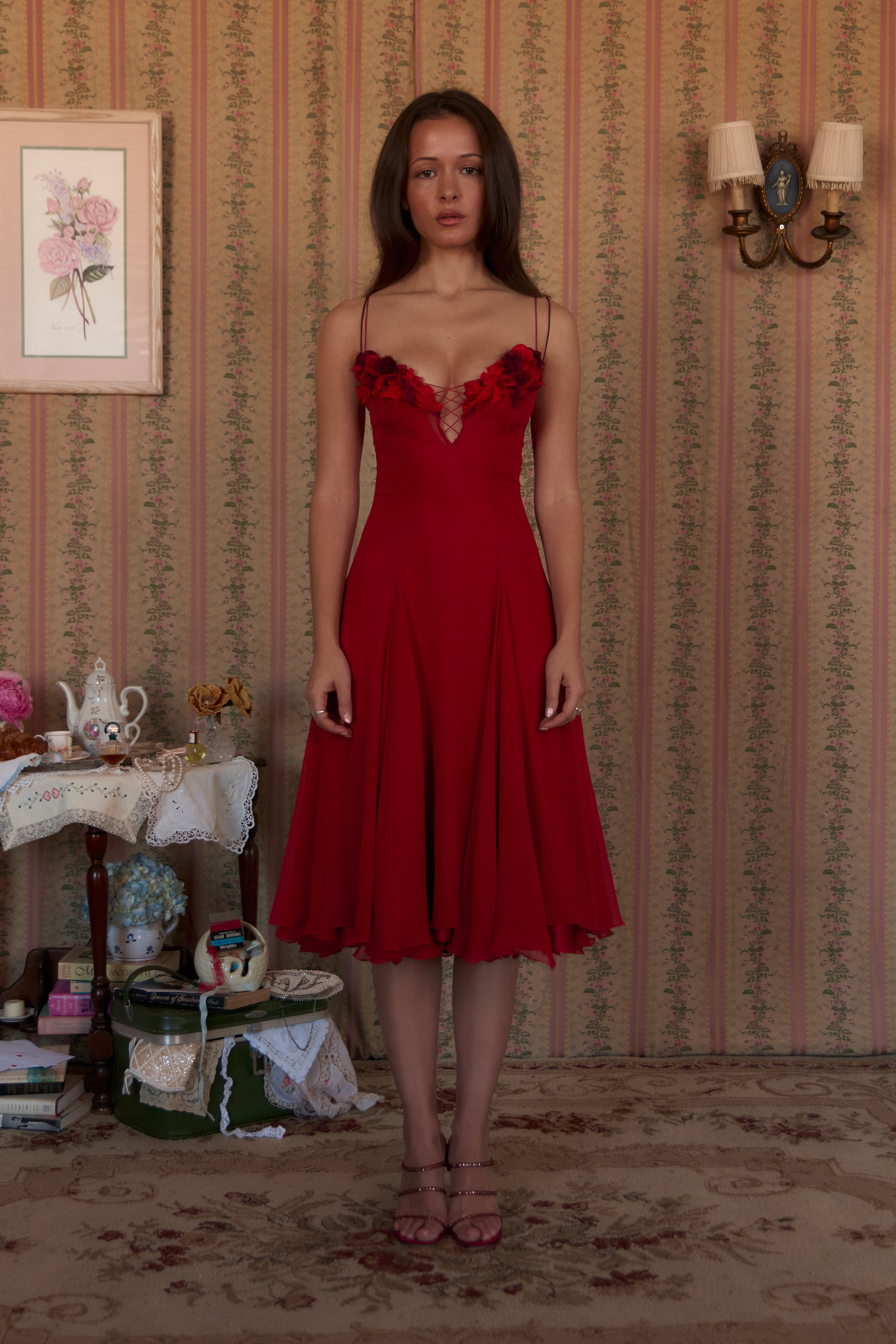 Valentina Dress in Scarlet L (PREORDER) Valentina Dress in Scarlet L (PREORDER)