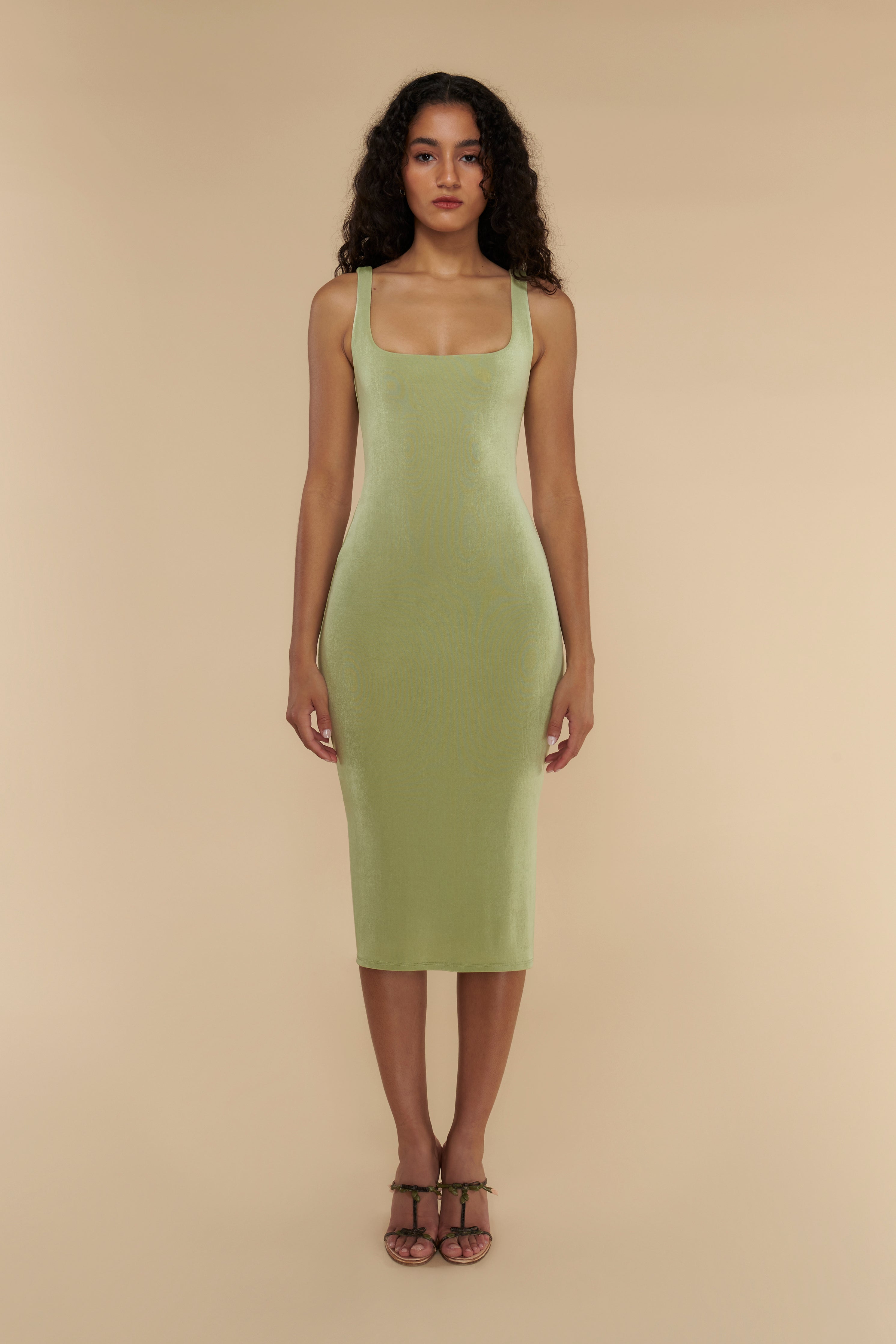 Classic Supermodel Dress in Pistachio