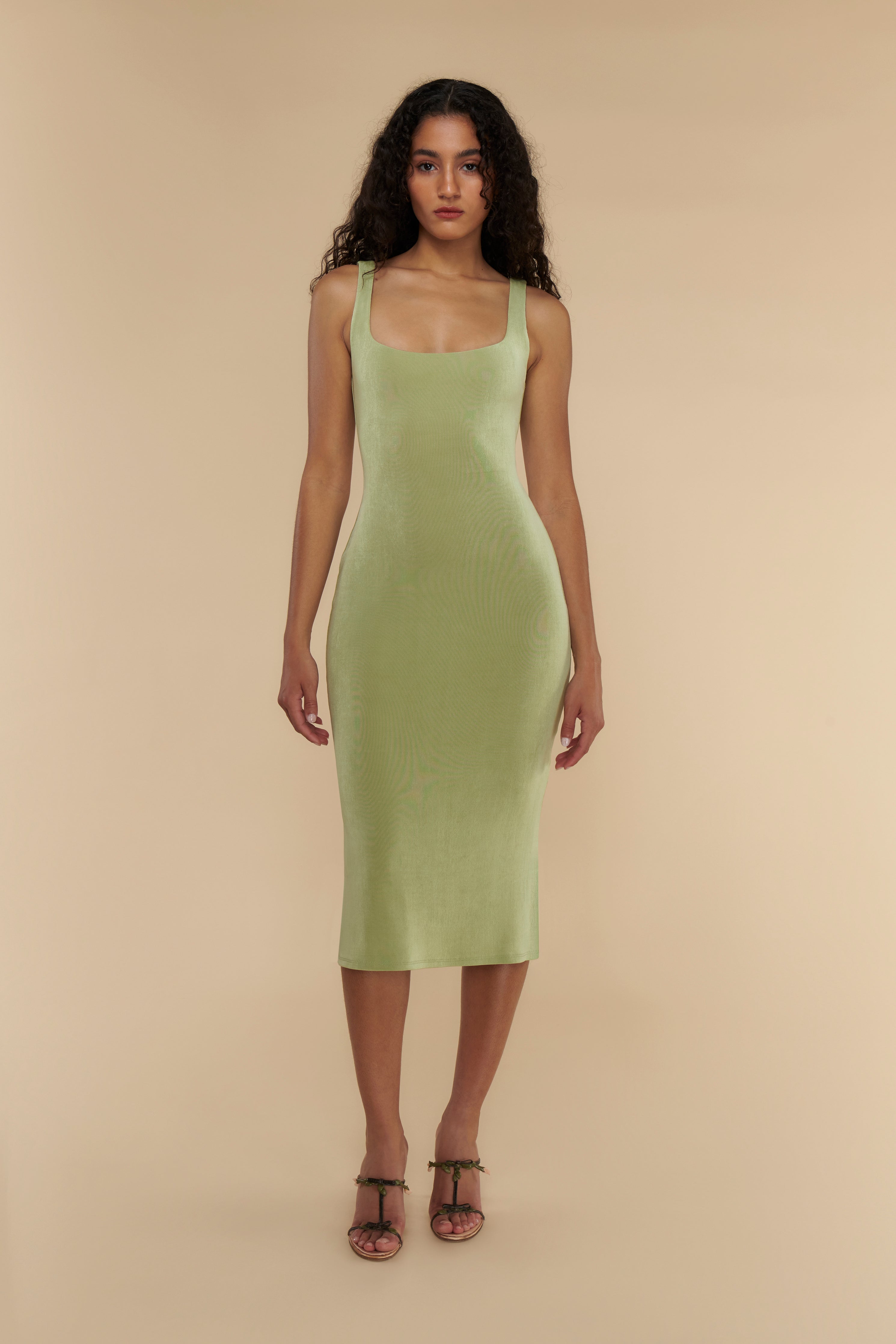 Classic Supermodel Dress in Pistachio