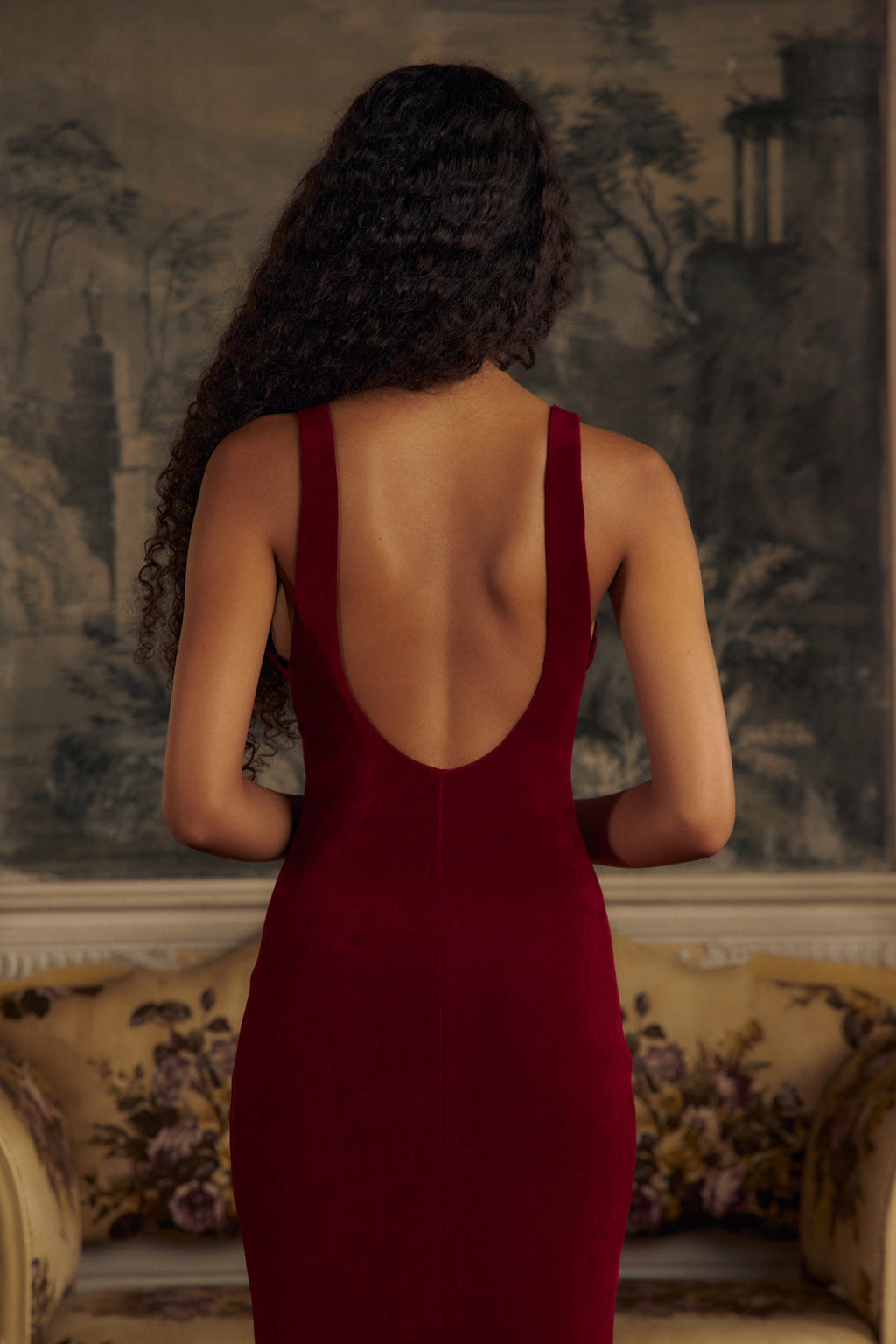 Mirror Palais Yasmeen Supermodel Gown Sangre Back 1