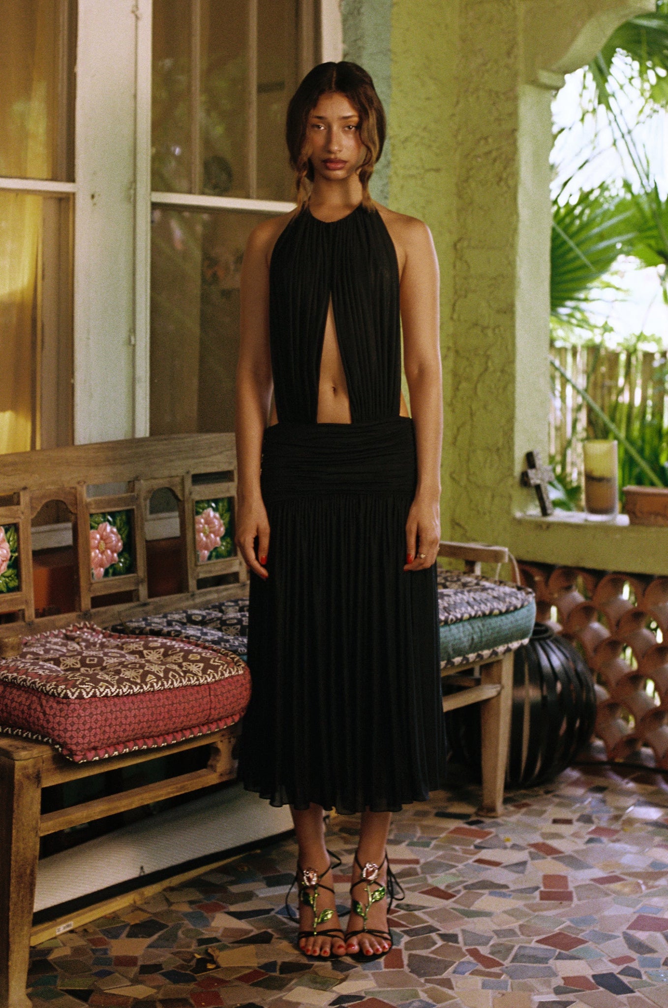 Mirror Palais La Piscine Lady Length Dress Noir Front 1