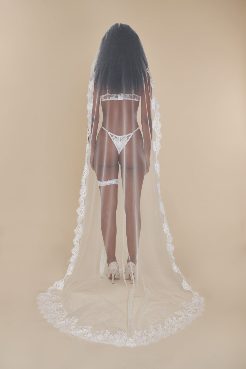 Marilyn Veil