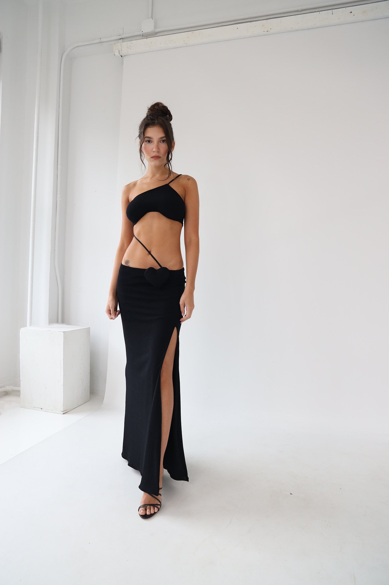 Aphrodite Dress in Black