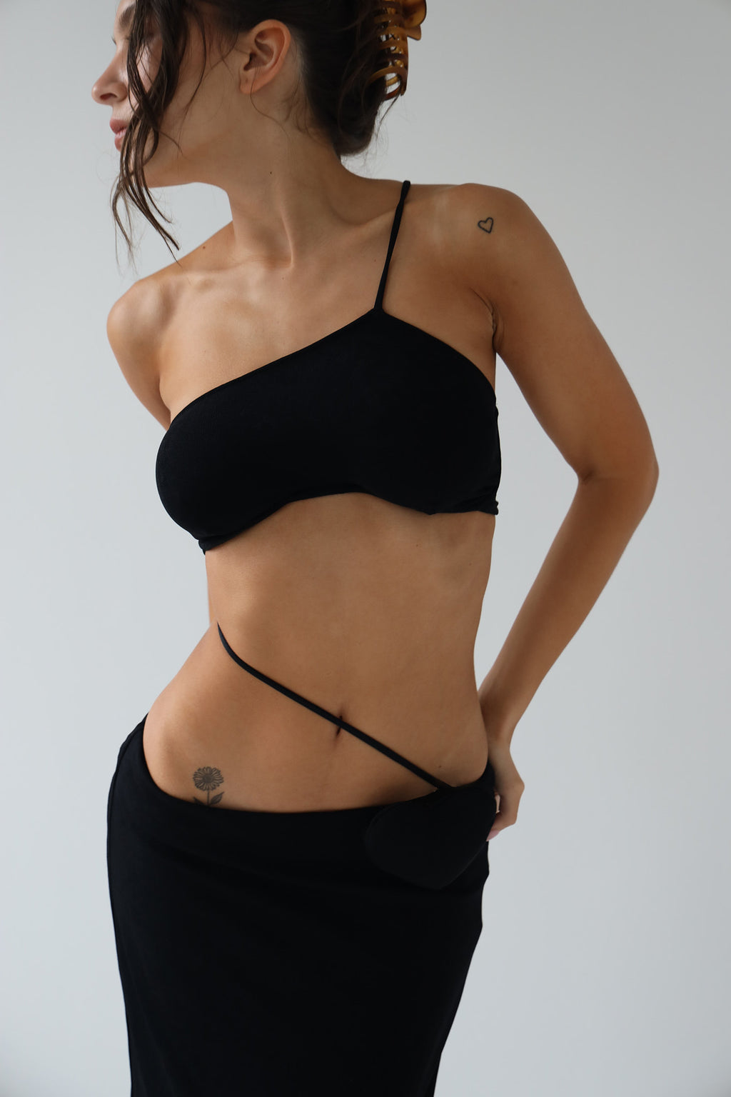 Aphrodite Dress in Black